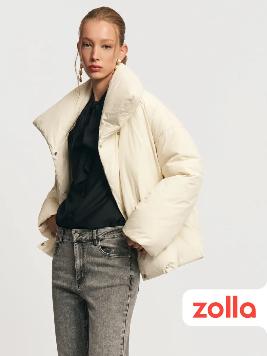 Тёплая женская куртка с воротником