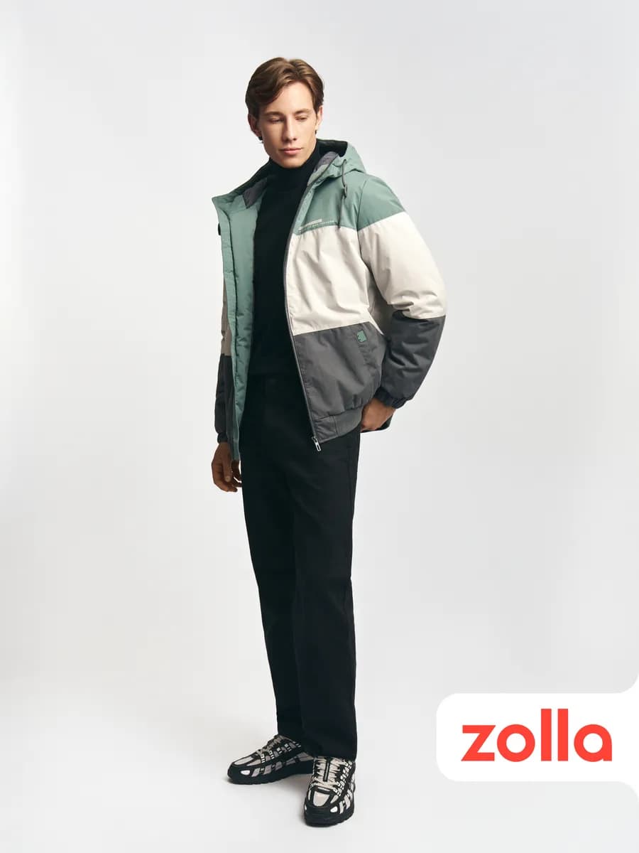 Тёплая мужская куртка-бомбер с капюшоном