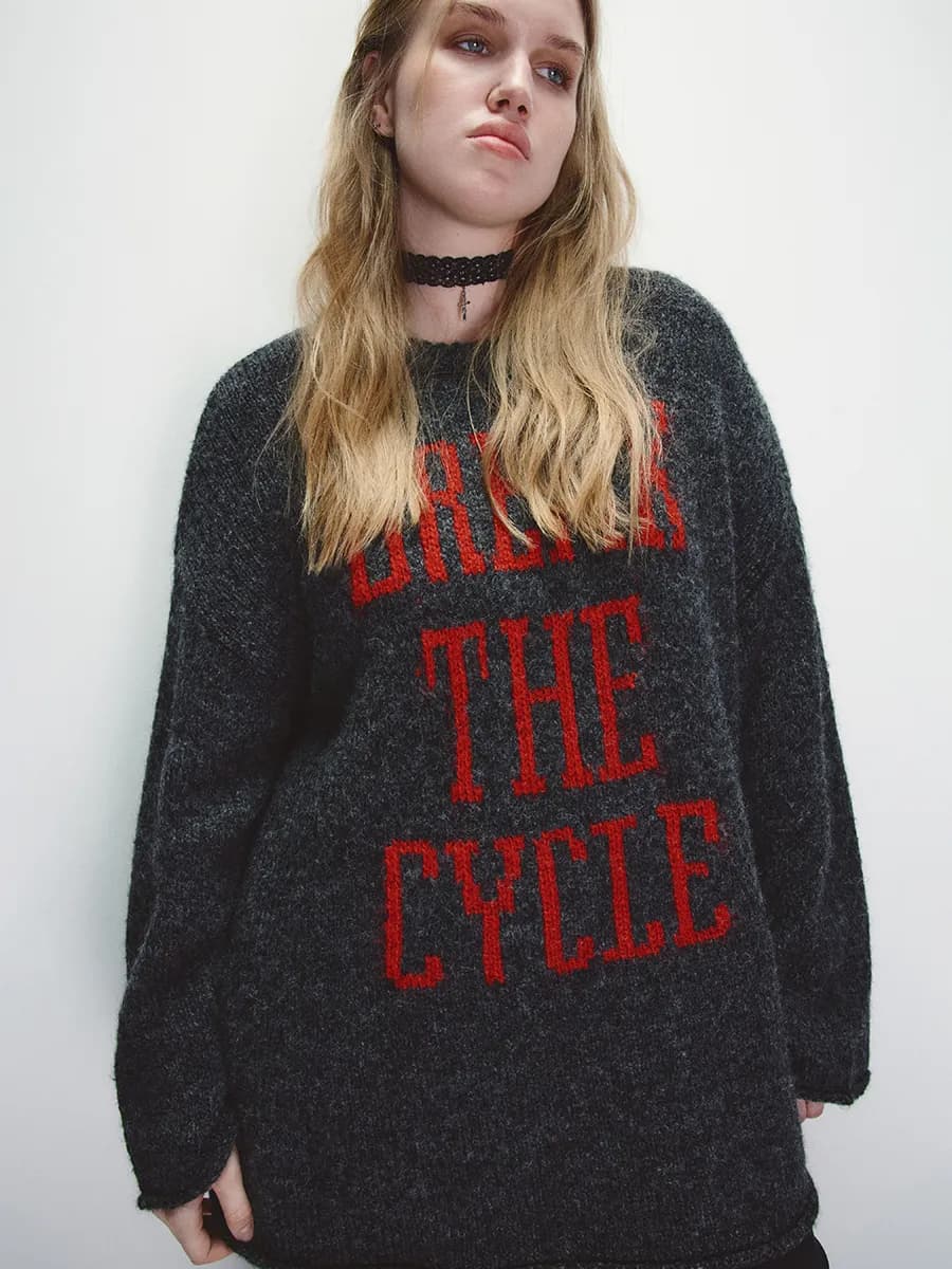 PLUS SIZE Джемпер вязаный с надписью