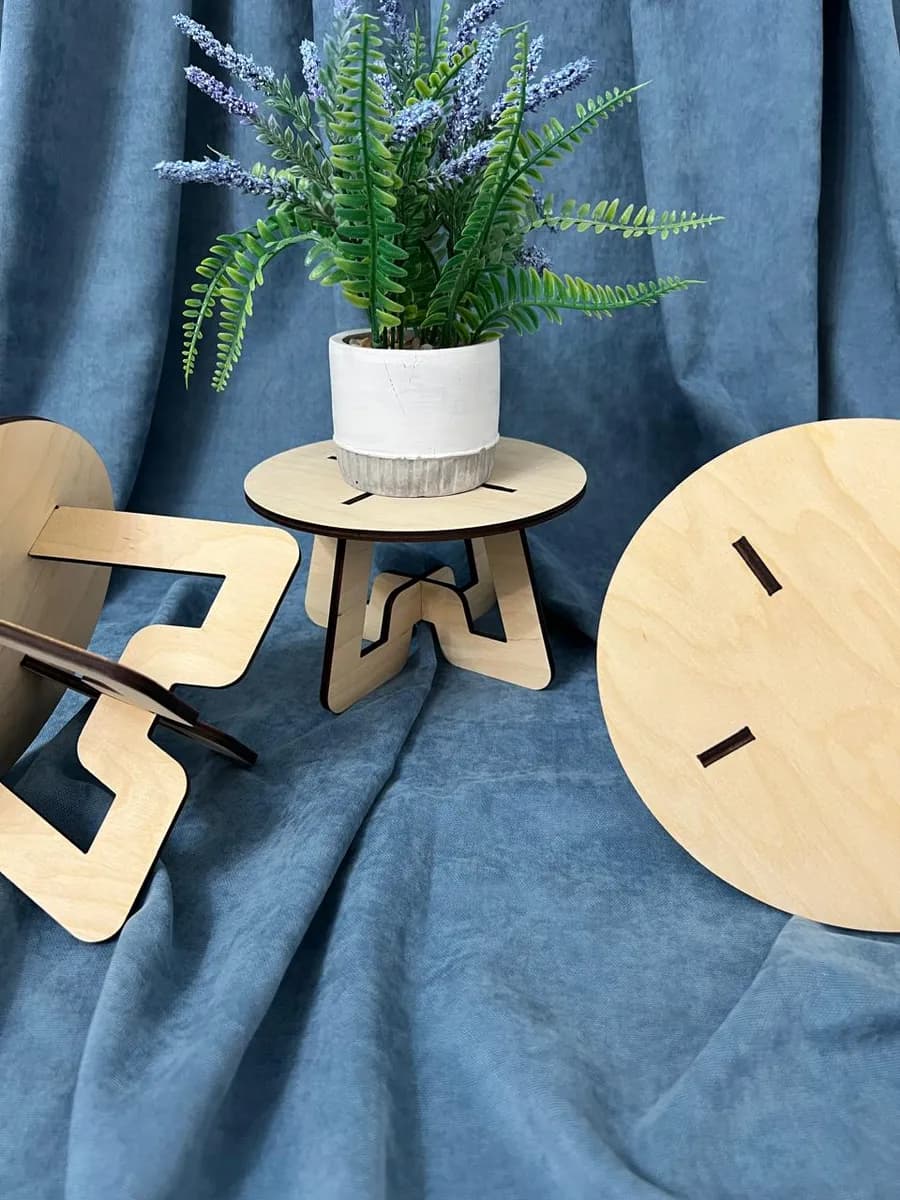 Подставка для цветов растений напольная на подоконник 20 см