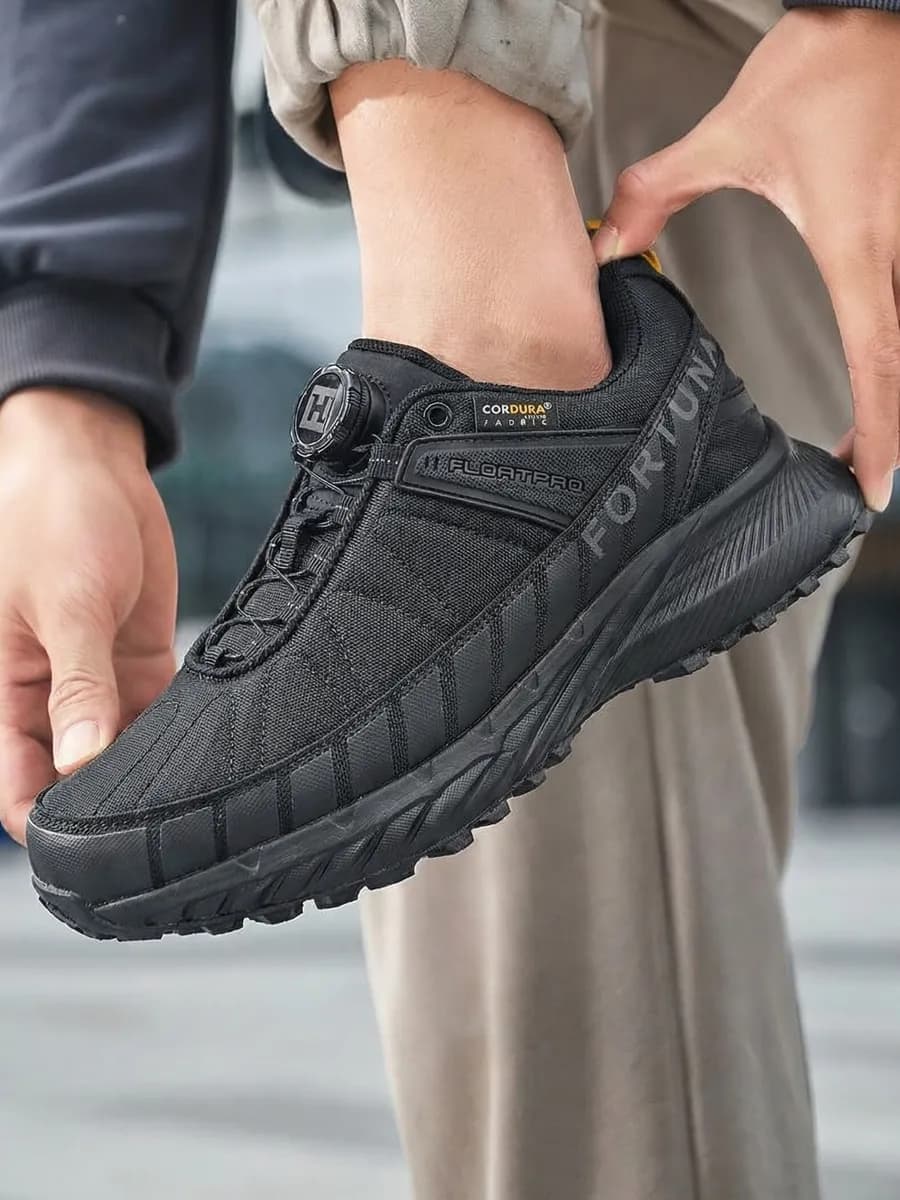 Зимние утепленые кроссовки с быстрой шнуровкой