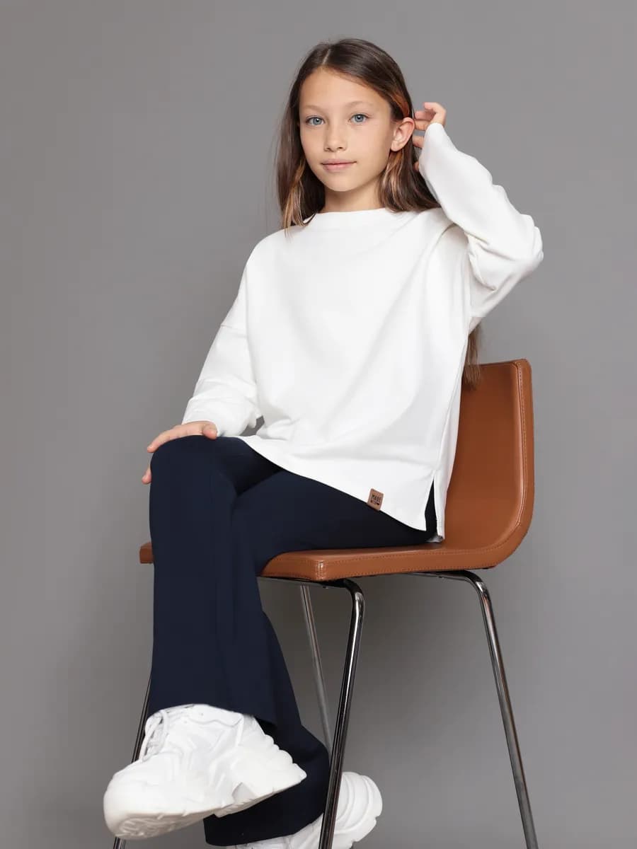 Лонгслив оверсайз с разрезом