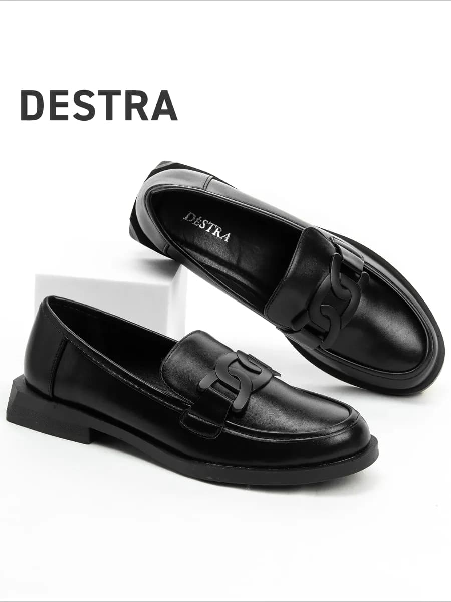 Лоферы женские черные