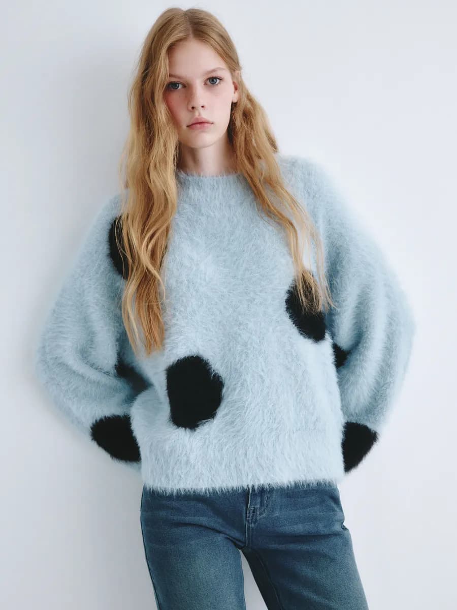 Пушистый джемпер оверсайз из линейки Young