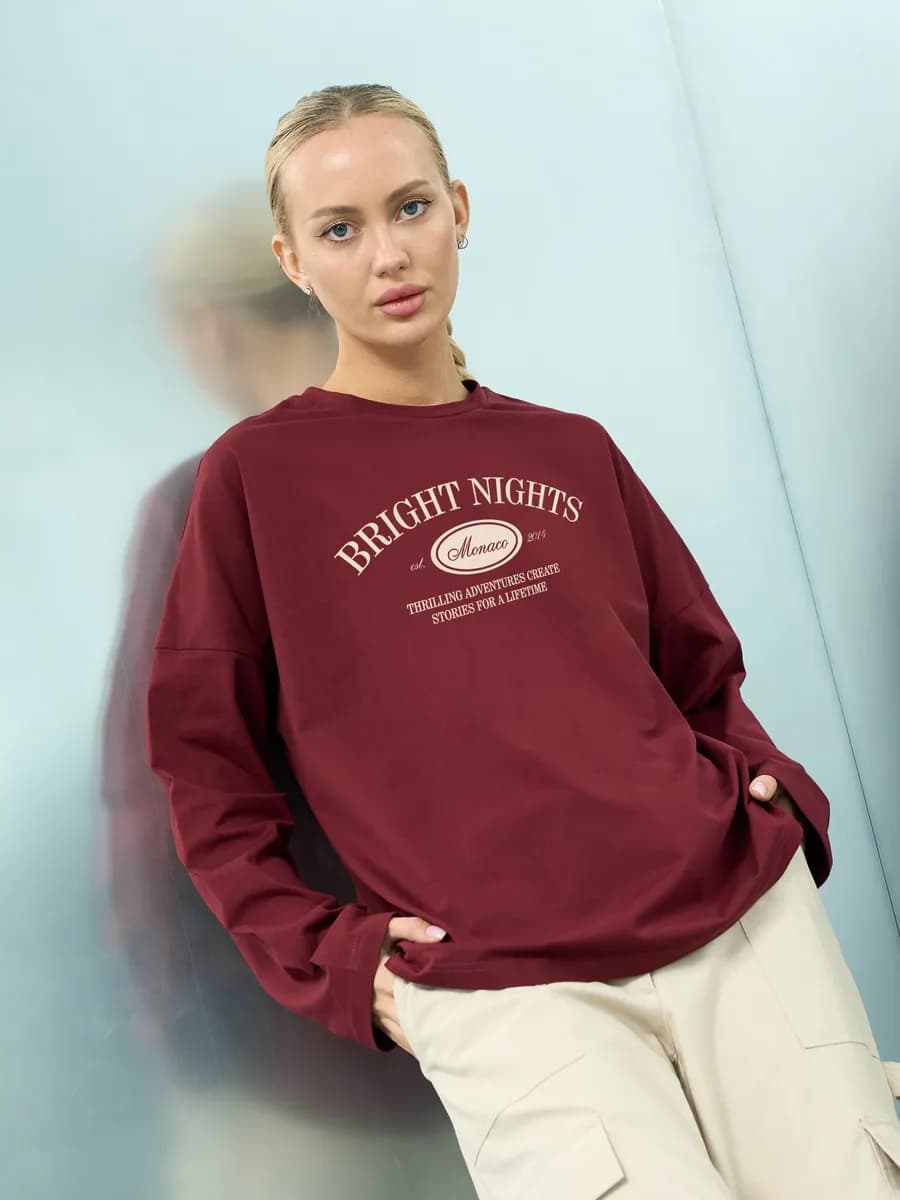 Лонгслив женский оверсайз с принтом - фото 1