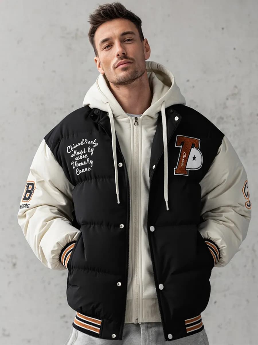 бомбер оверсайз утепленный с капюшоном - фото 1