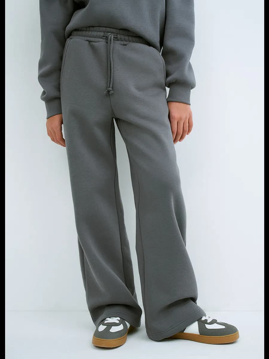 Широкие трикотажные брюки для девочек