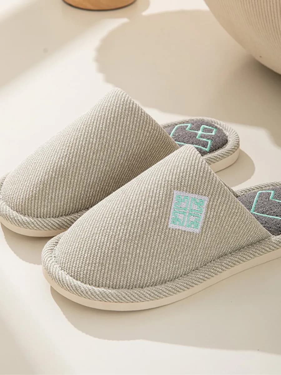 Тапочки женские домашние