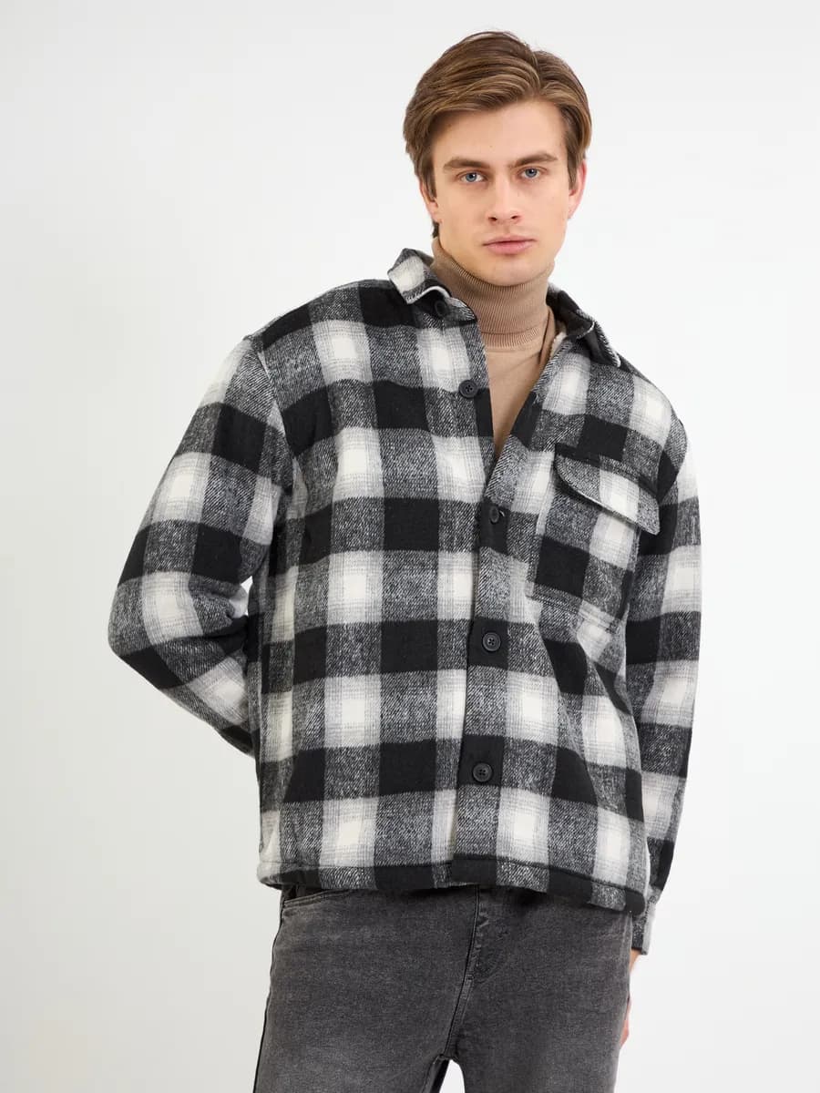 Рубашка в клетку прямого кроя