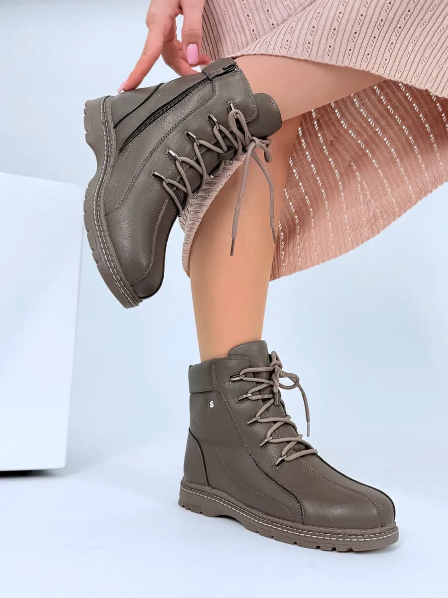 Ботинки зимние женские