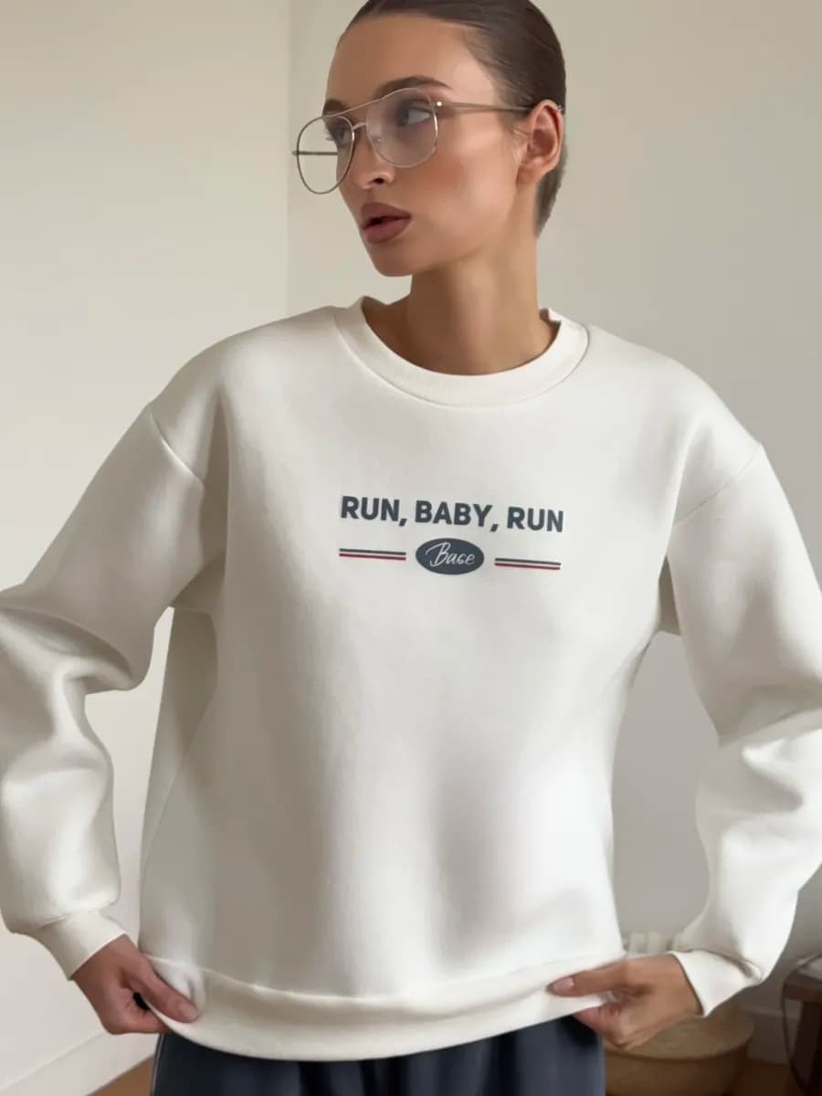 Свитшот с принтом оверсайз теплый с начесом