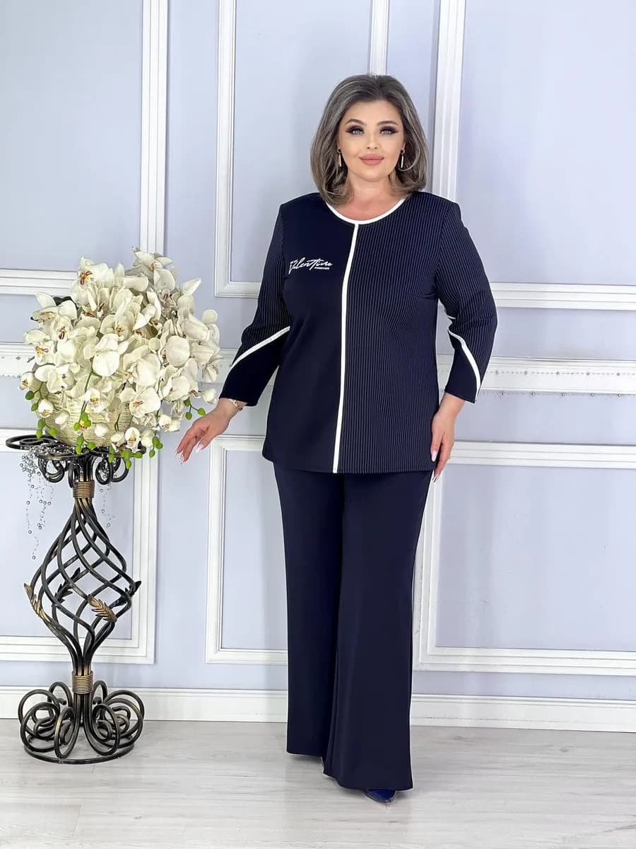 Костюм с брюками осенний праздничный нарядный