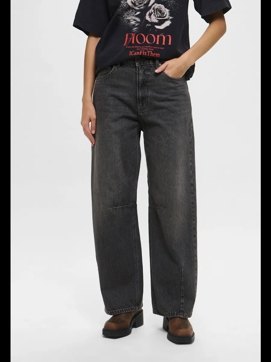 Джинсы barrel fit со средней посадкой