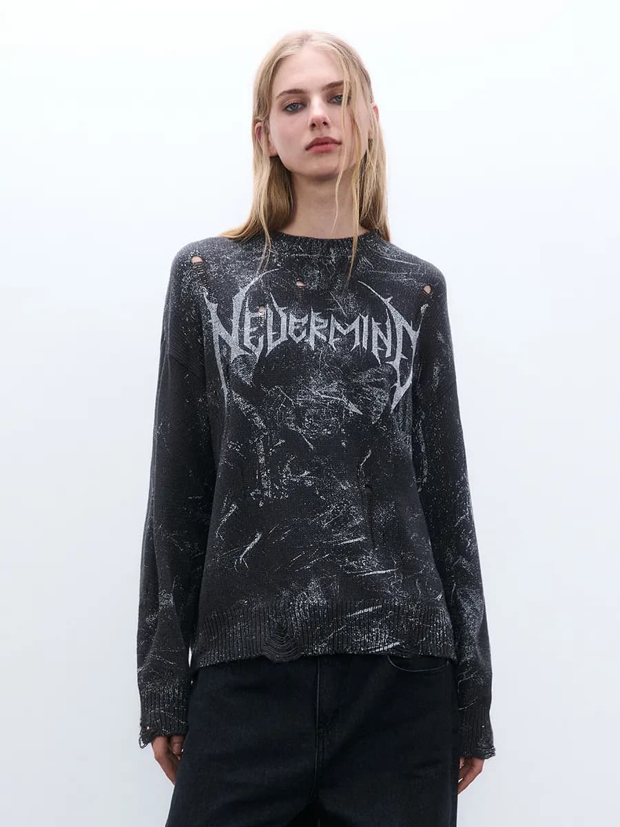 Джемпер вязаный рваный с принтом - фото 1