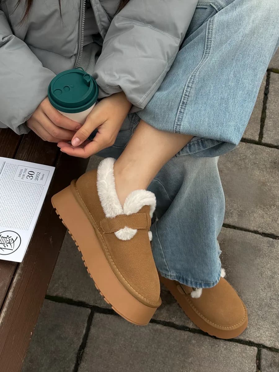 Угги зимние короткие на платформе