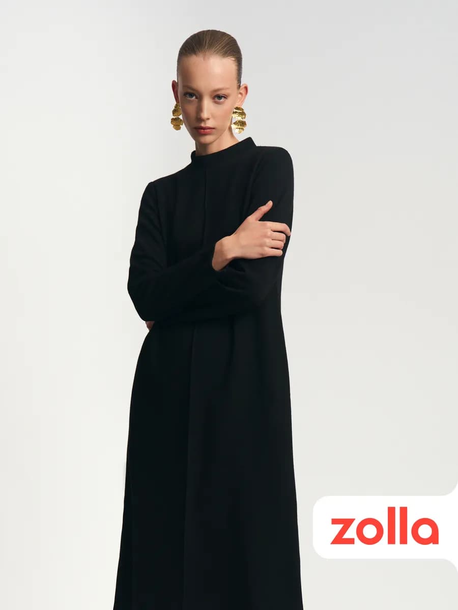 Женское платье-свитер миди с горлом