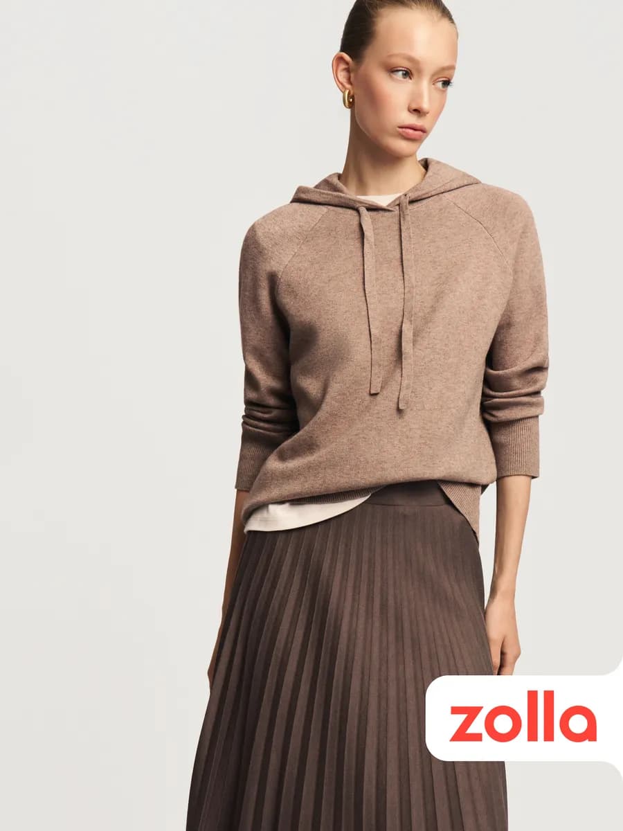 Женский худи из трикотажа с капюшоном