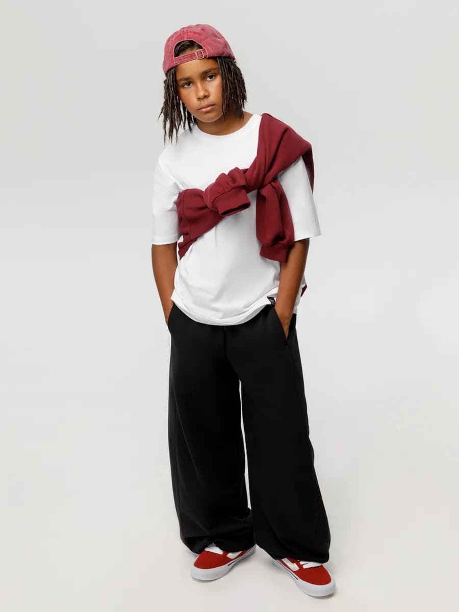 Широкие брюки для мальчика