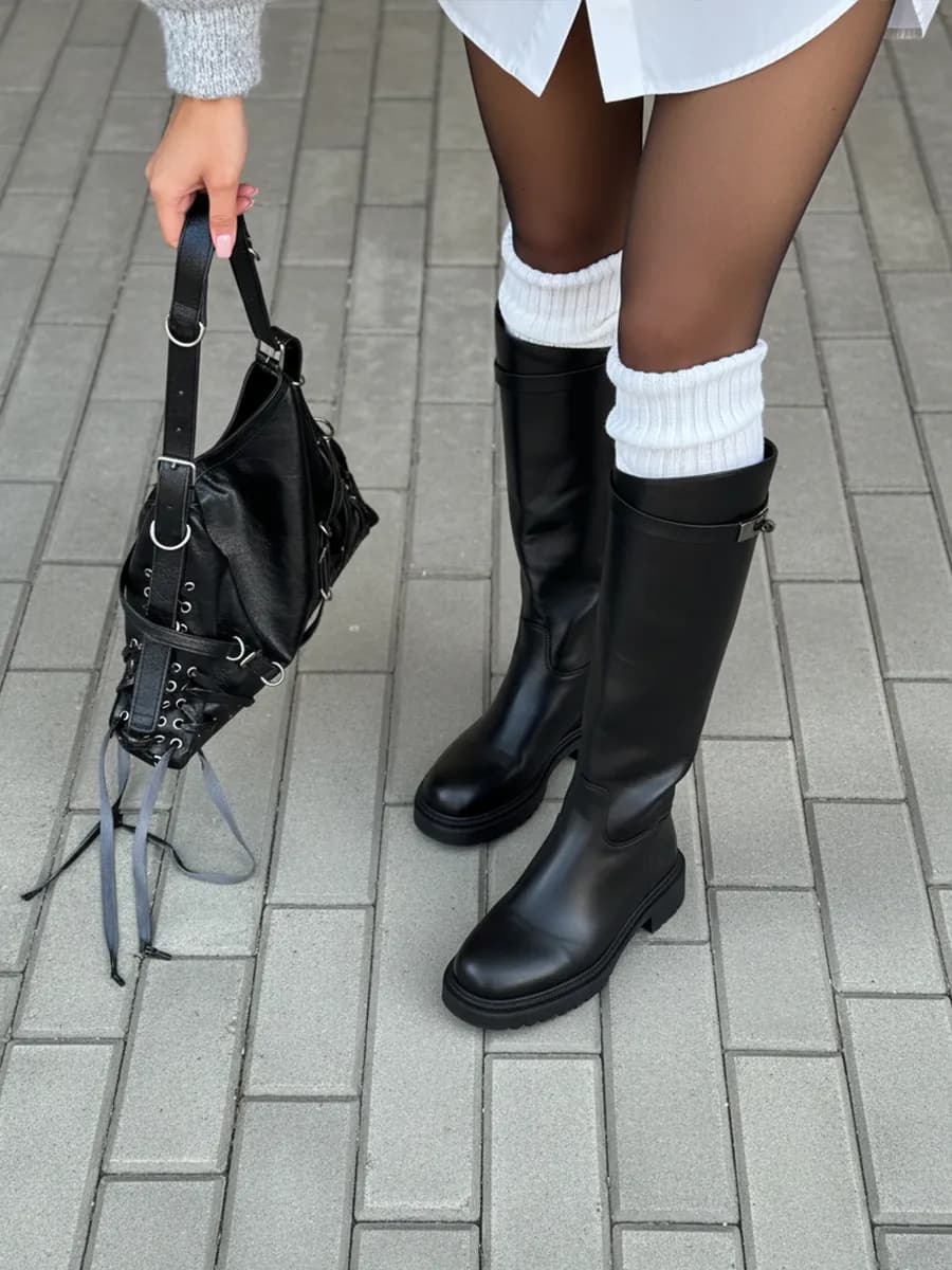 Сапоги трубы высокие зимние