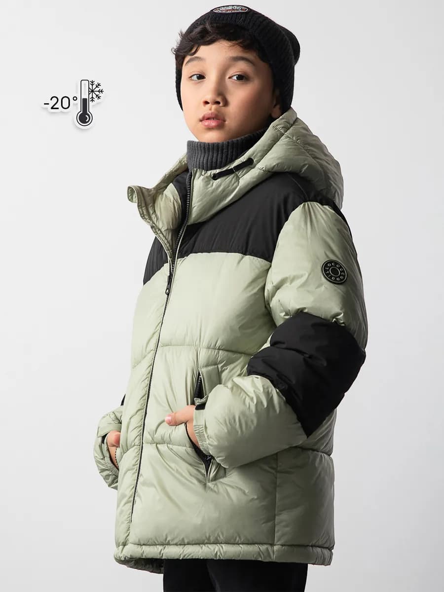 Куртка зимняя с капюшоном