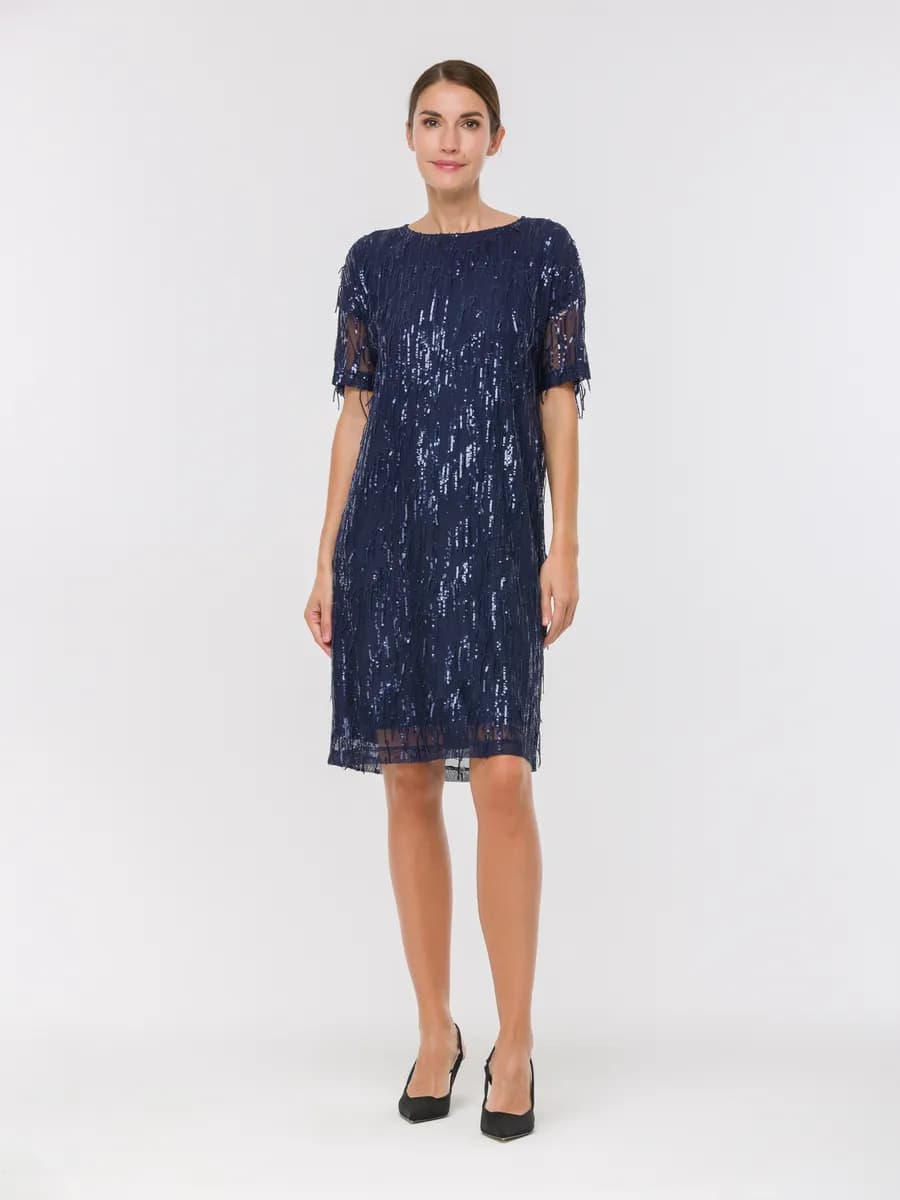 Праздничное платье миди с декоративными пайетками на сетке