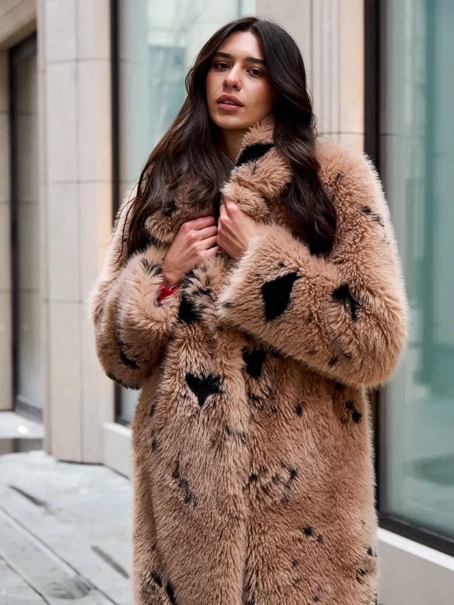 Длинная шуба Экошуба оверсайз коровий принт