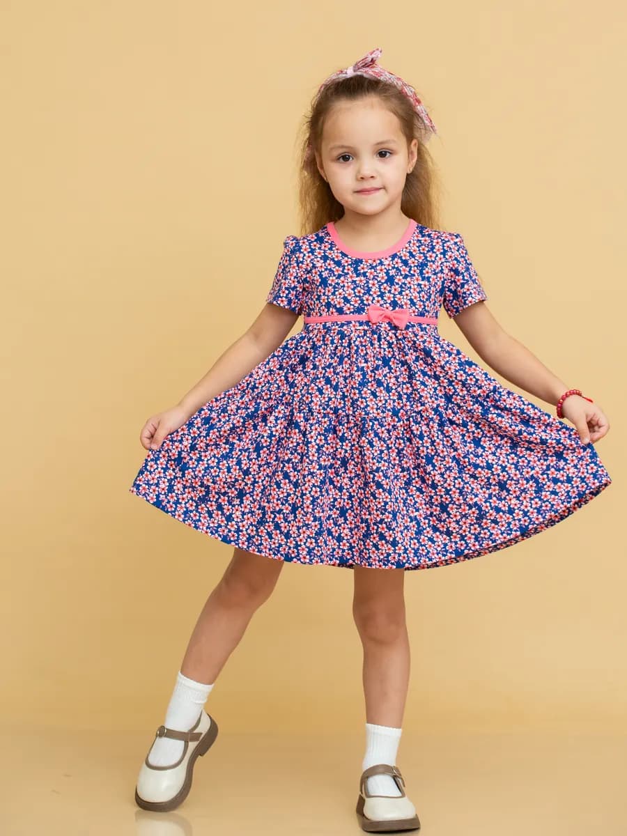 Платье трикотажное в садик