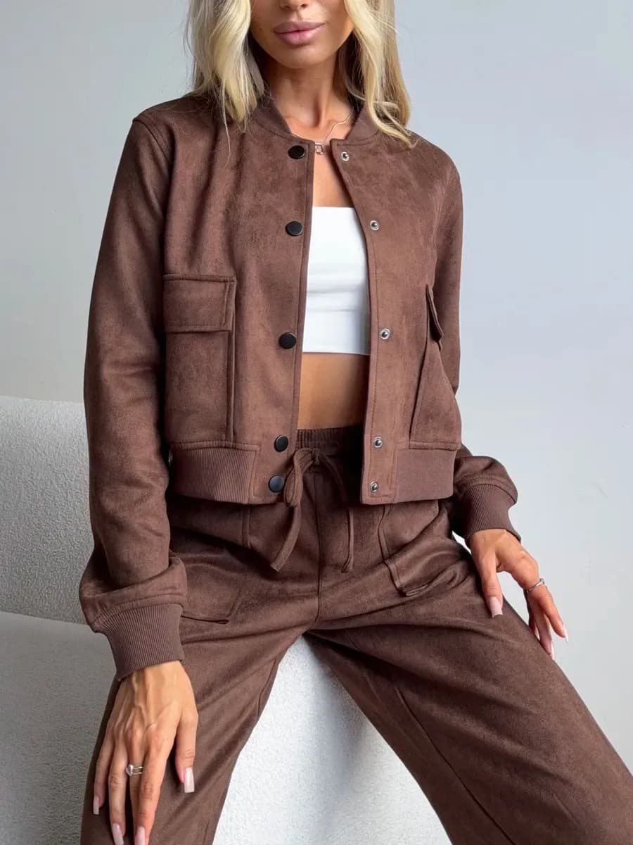 Костюм спортивный брючный замшевый с бомбером