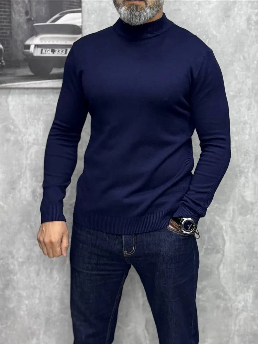 Свитер с высоким горлом тонкий водолазка утепленная