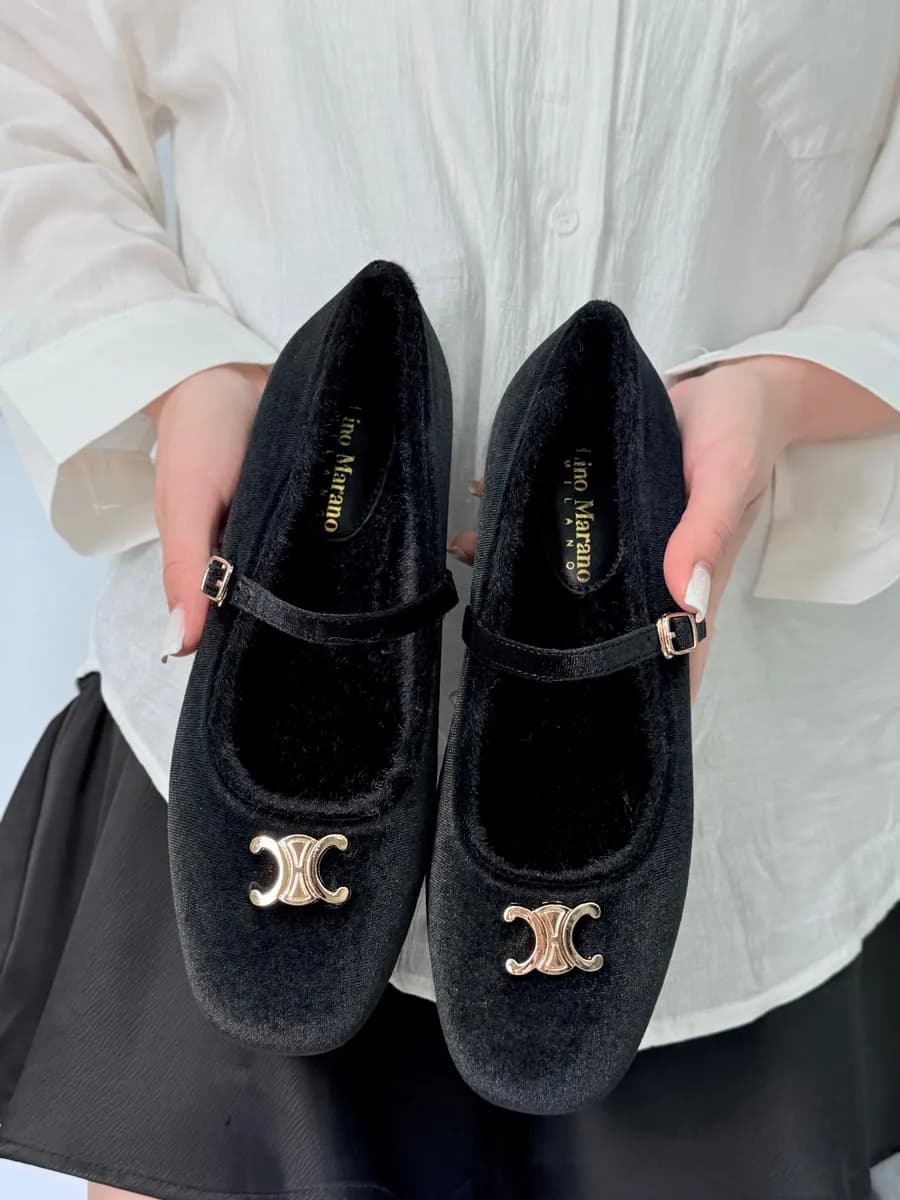 Балетки с ремешком туфли меховые на низком каблуке