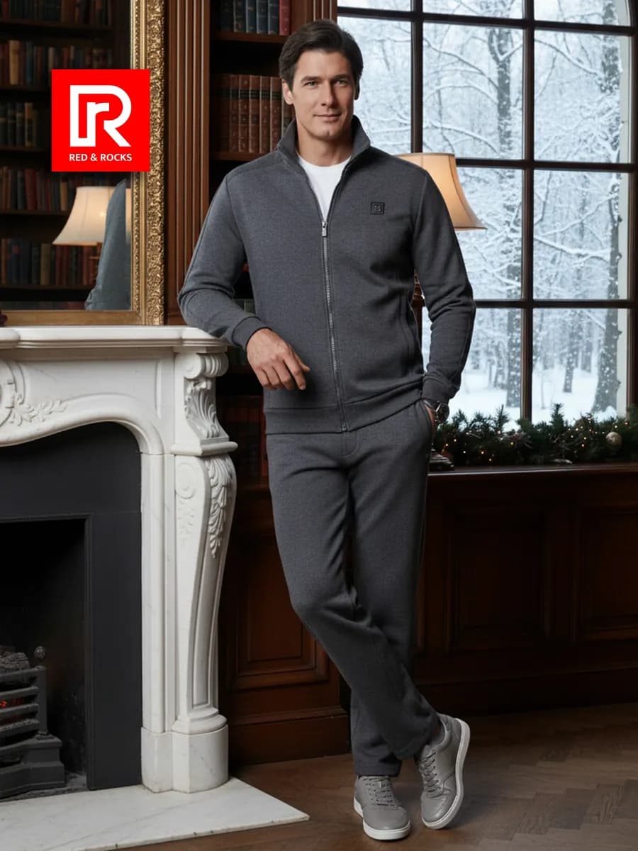 Спортивный костюм утепленный с начесом