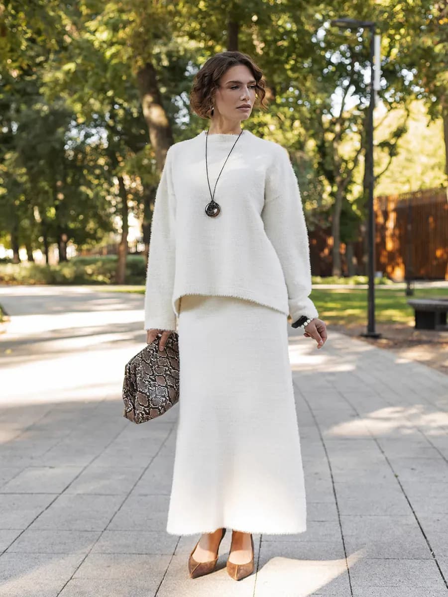 Костюм трикотажный вязаный кофта с юбкой - фото 1