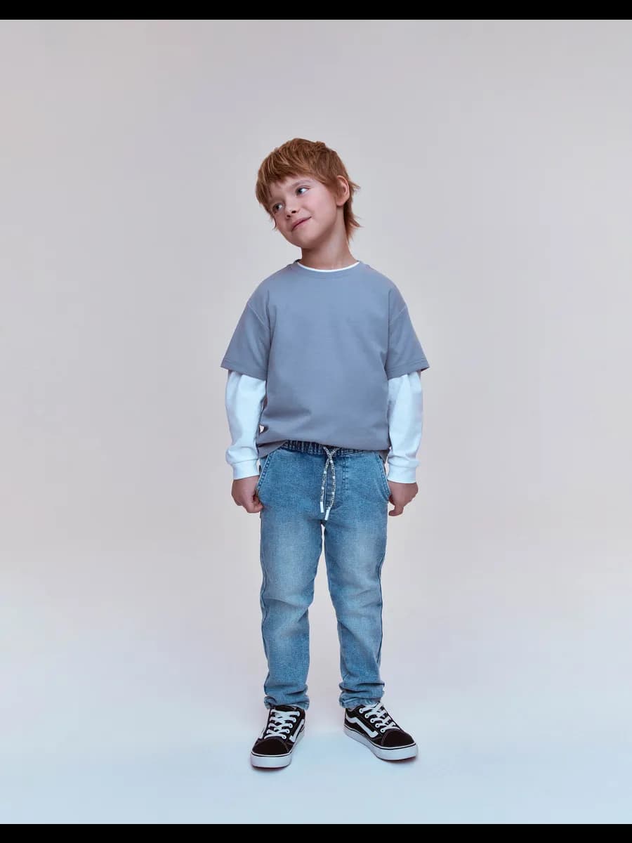 Джинсы зауженные (Slim)