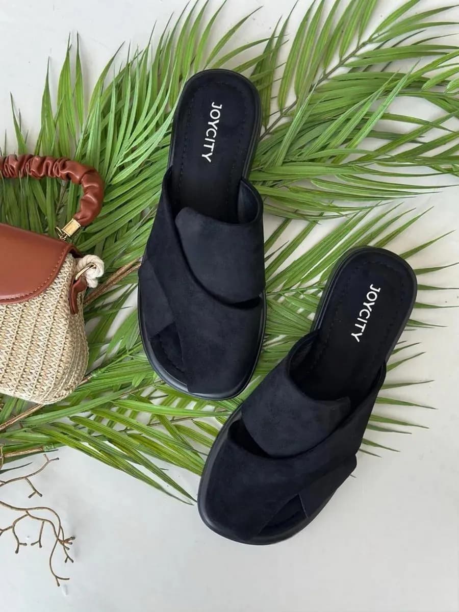 Мюли на низком каблуке открытые с квадратным носом