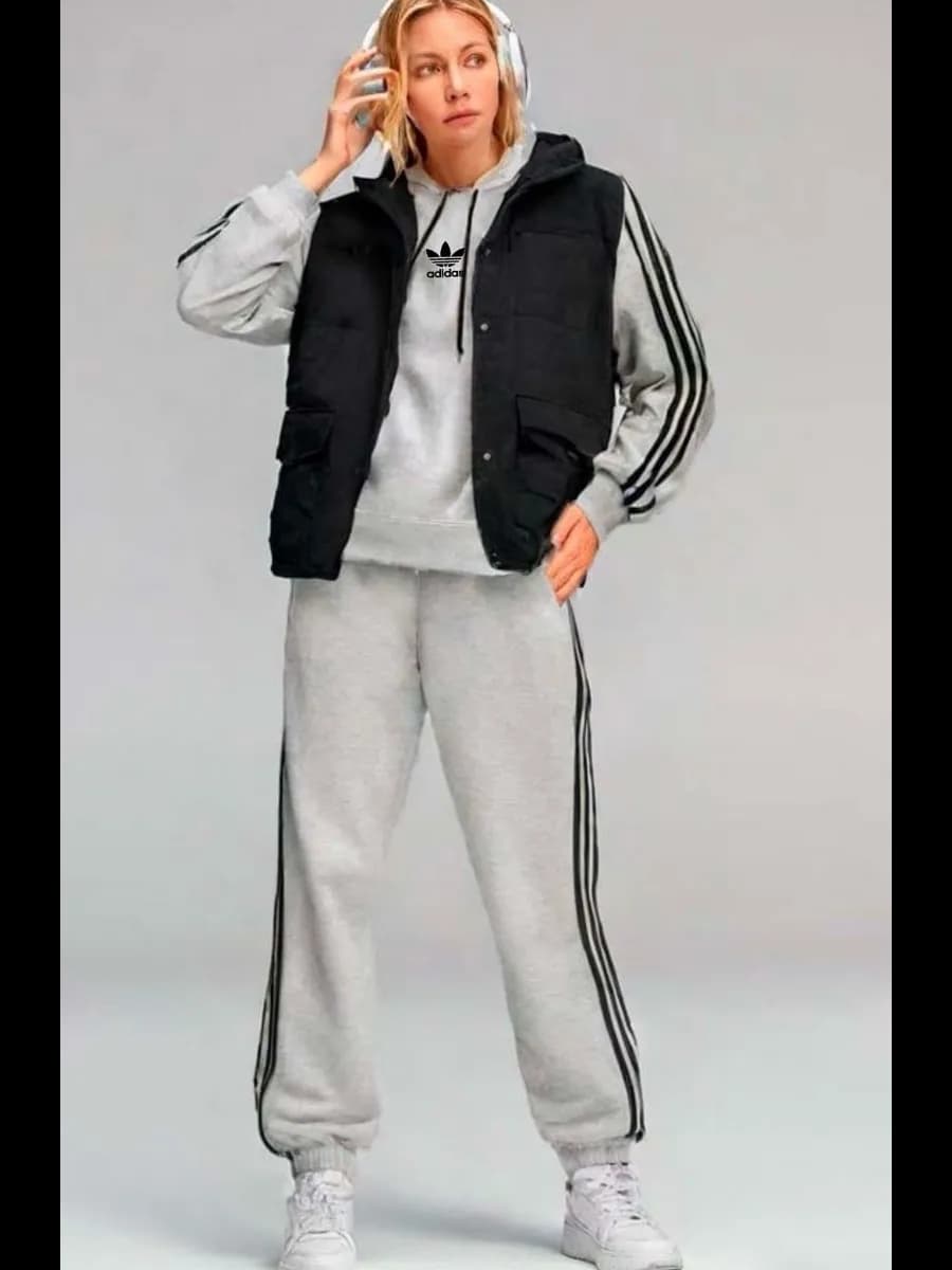 Костюм спортивный тройка с жилеткой