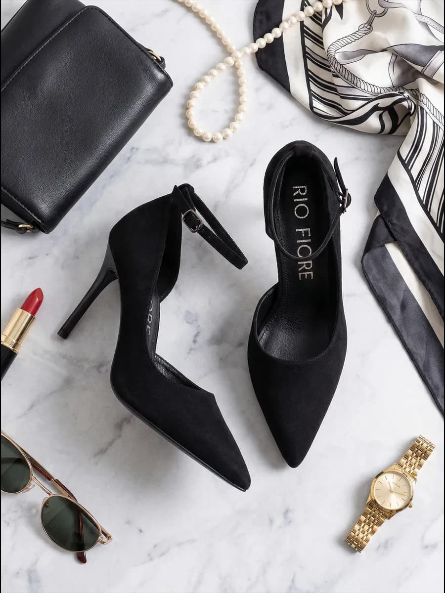 Туфли на каблуке шпильке лодочки вечерние с ремешком - фото 1