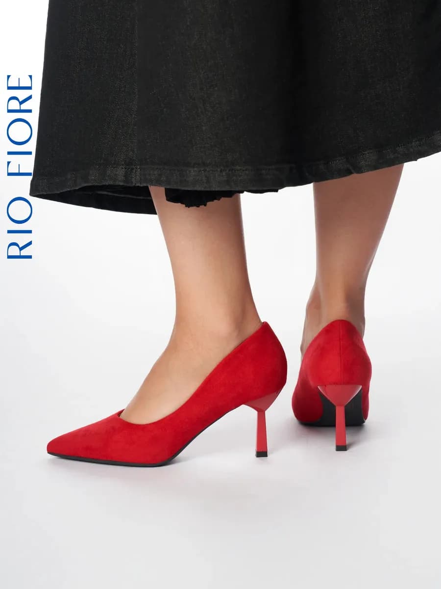 Туфли на каблуке шпильке лодочки вечерние