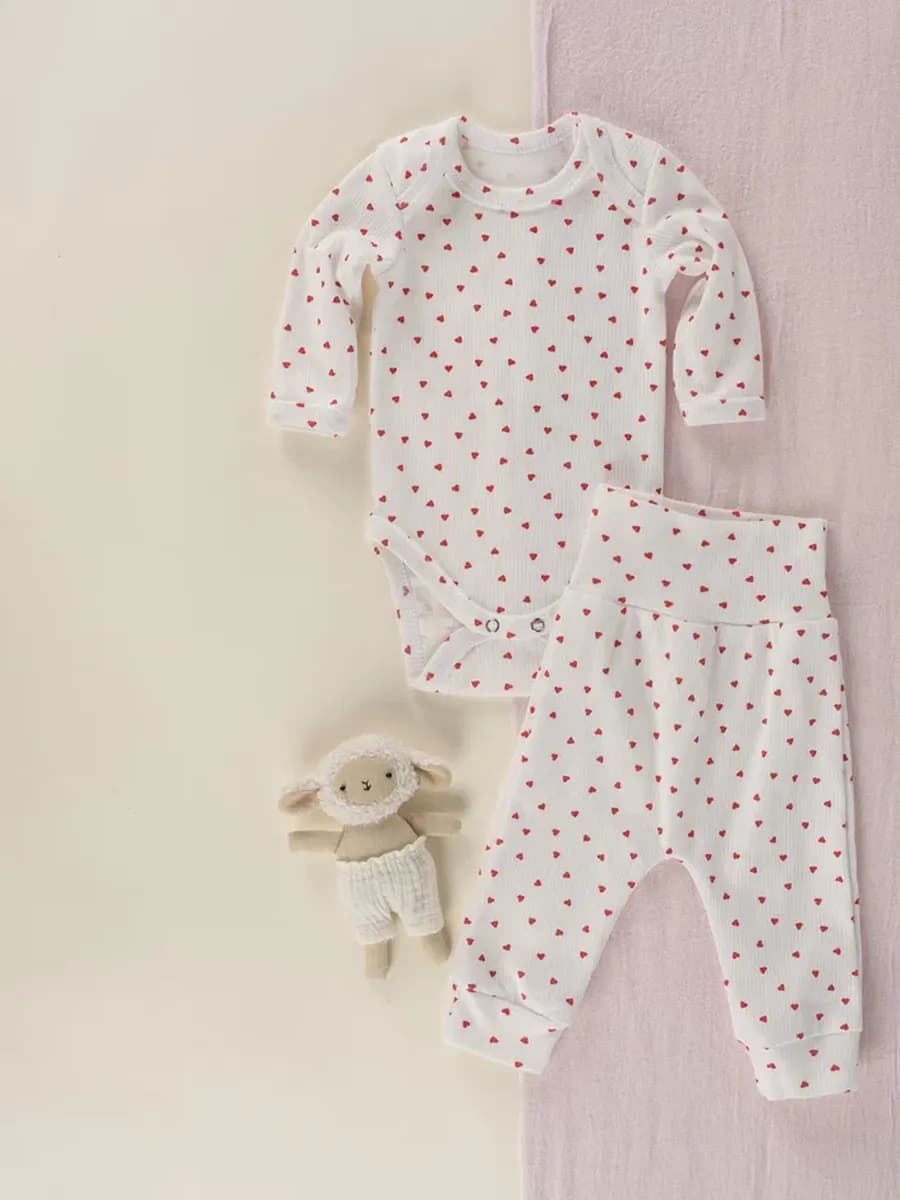 Комплект нательный для малыша боди - штанишки