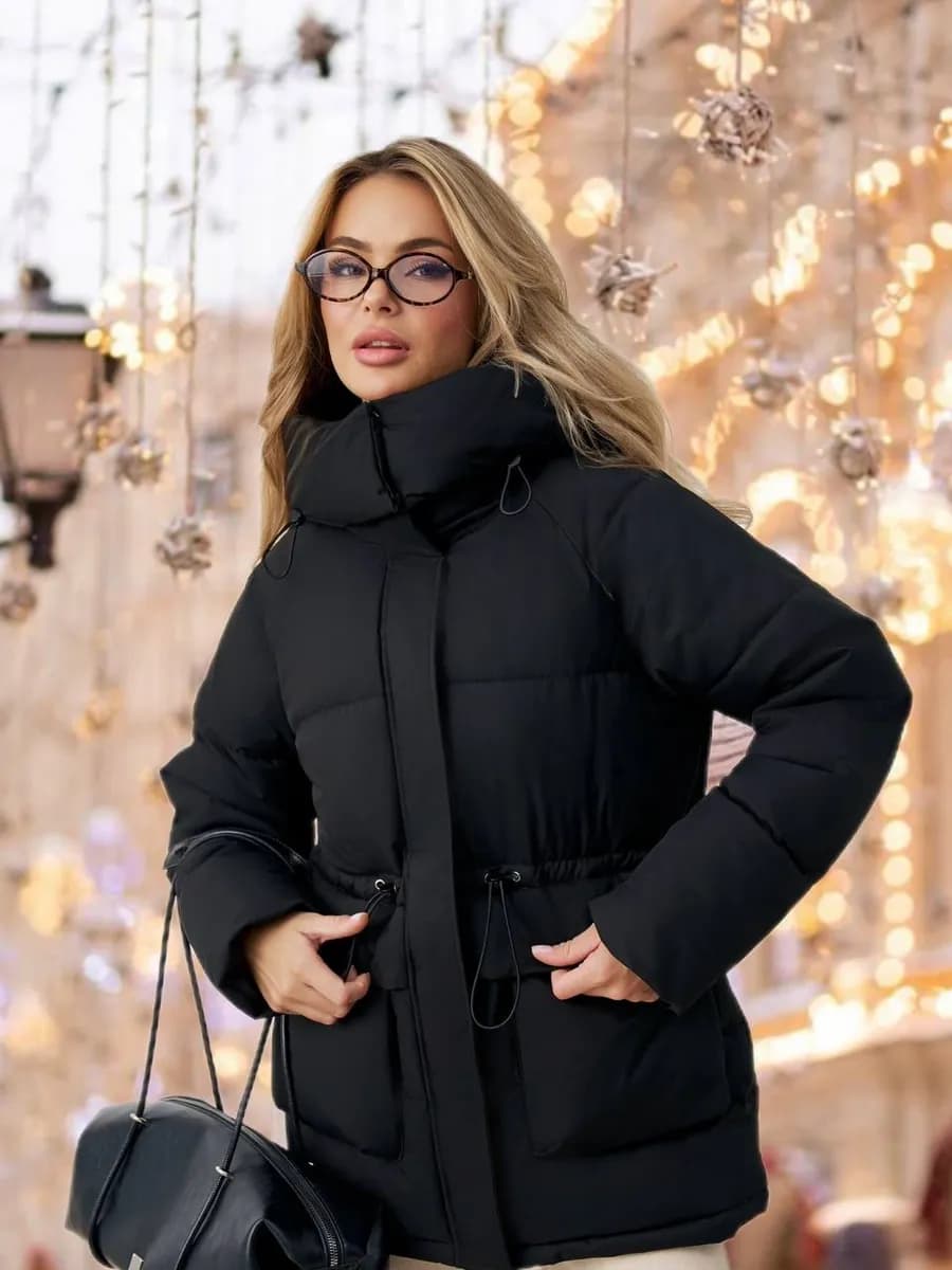 Куртка зимняя оверсайз на кулиске с капюшоном