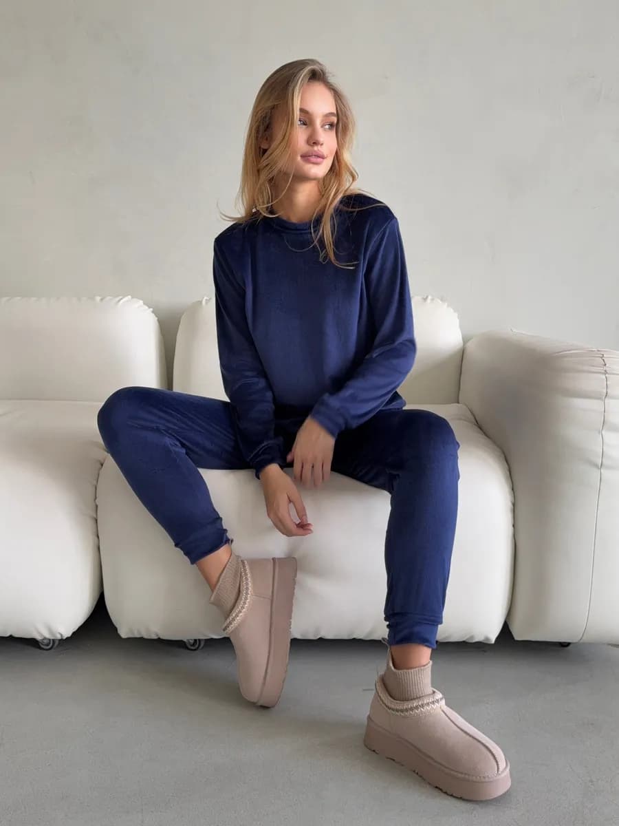 Велюровый костюм теплый