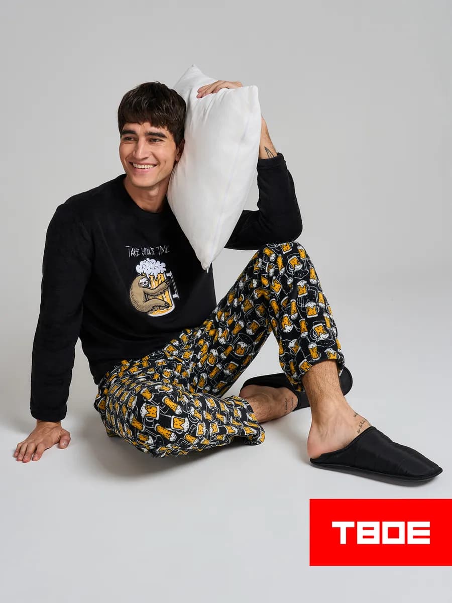 Пижама плюшевая с ленивцем и брюками