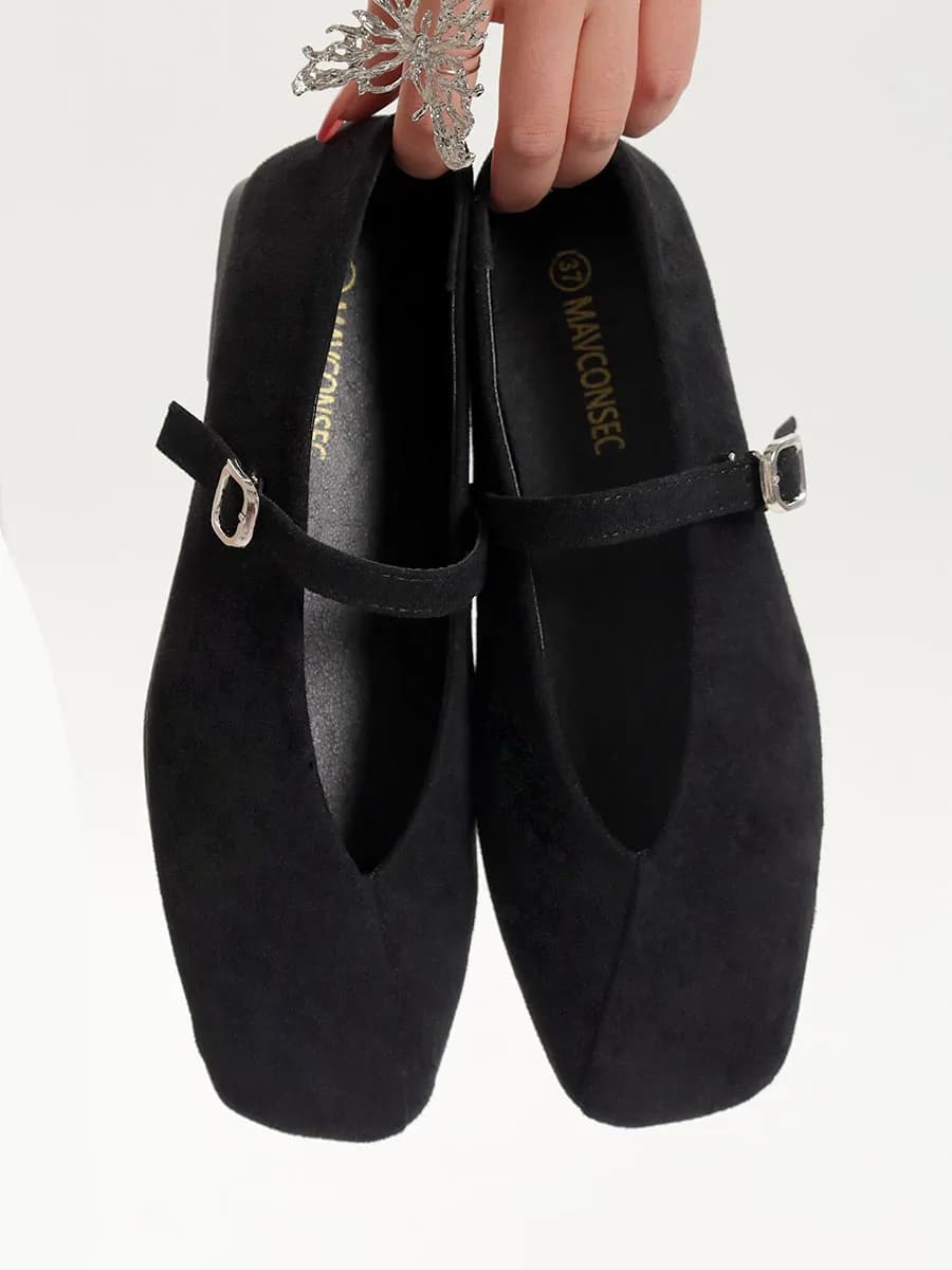 Балетки с квадратным носом