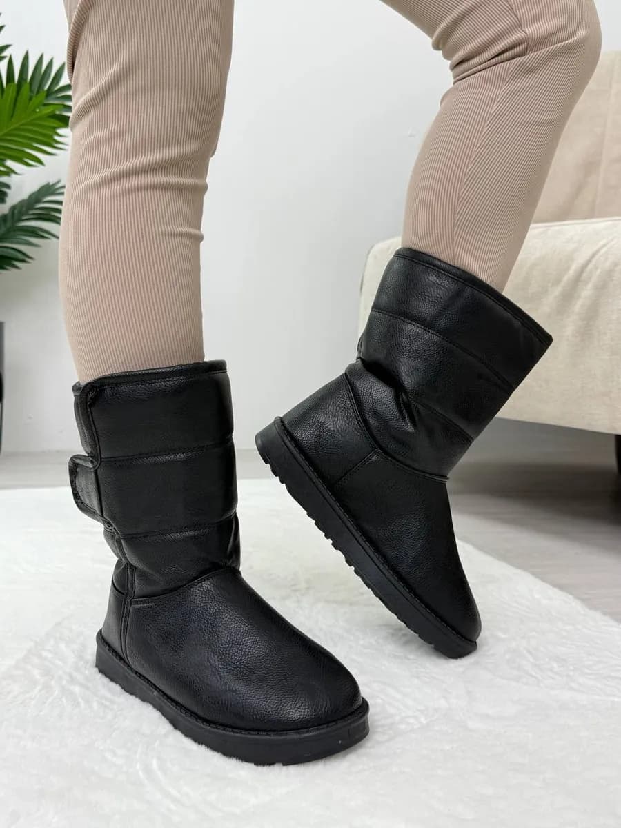 Зимние угги женские теплые с мехом нескользящая подошва