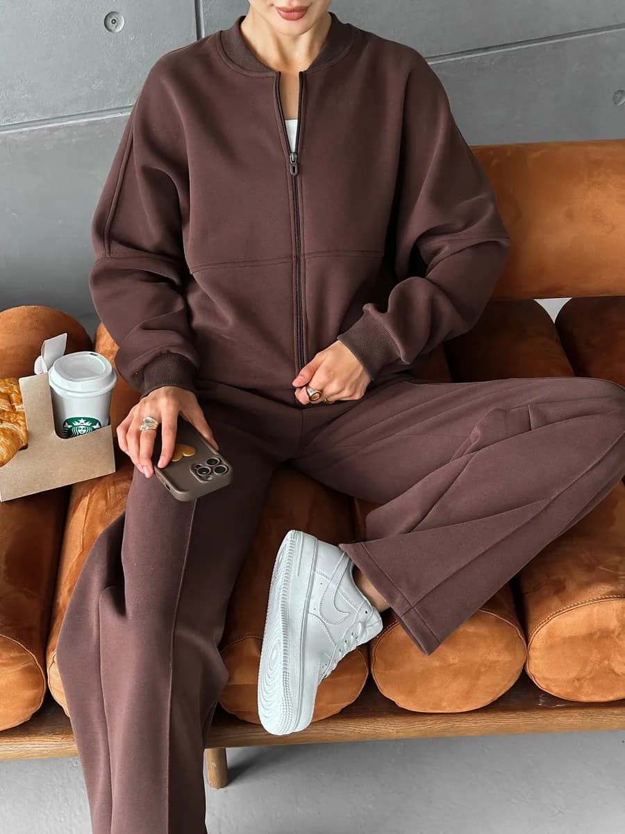 Костюм спортивный на молнии без начеса