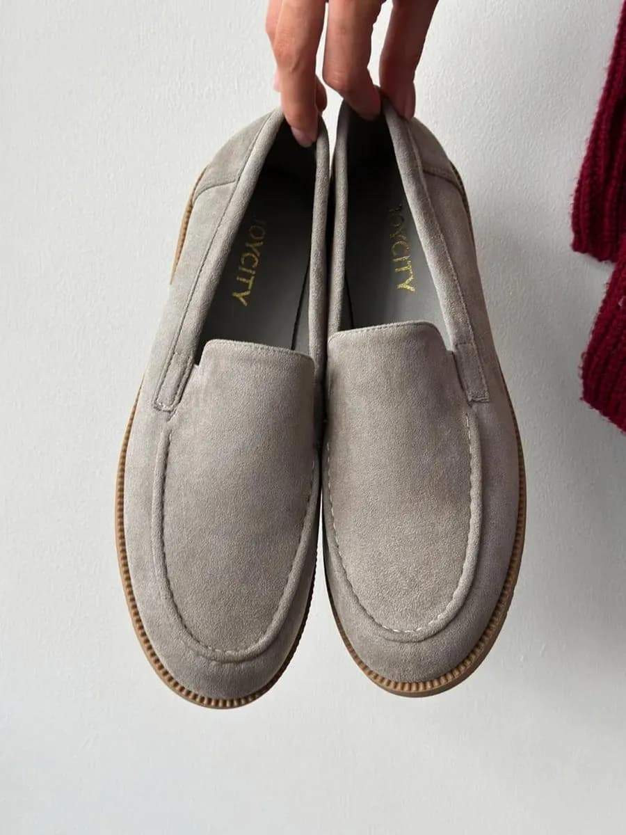 Мокасины замшевые на низком каблуке летние