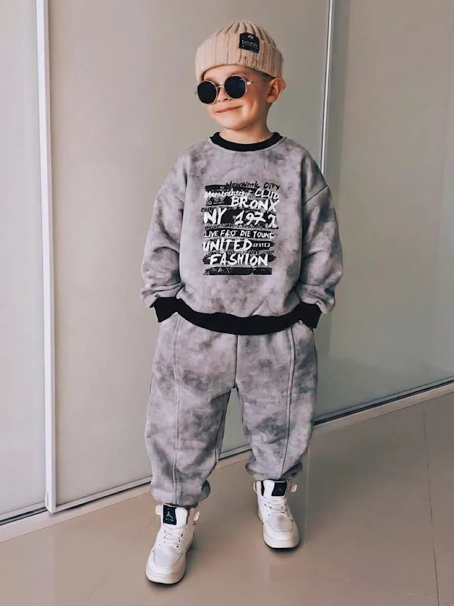 Костюм теплый с принтом тай-дай