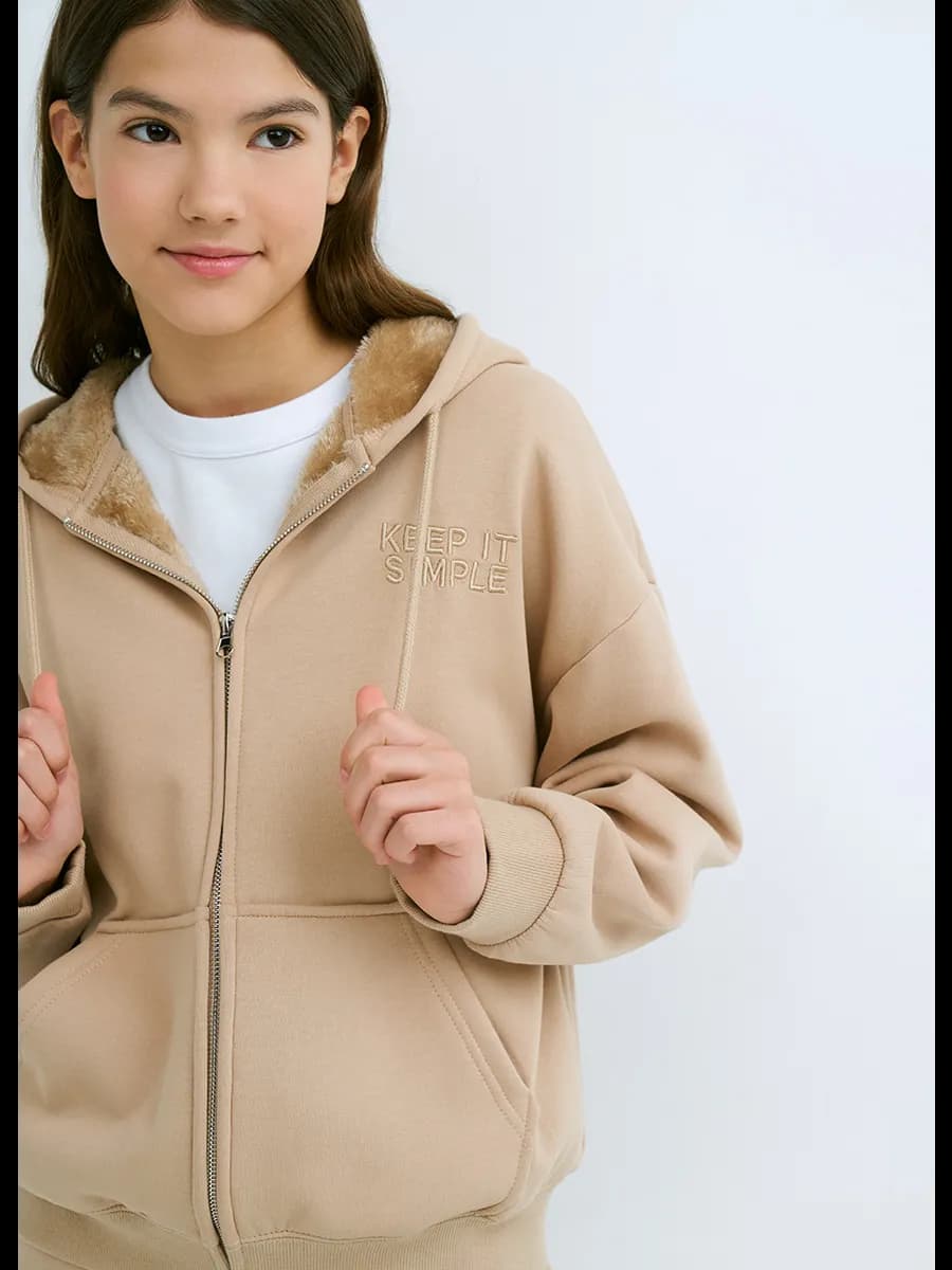 Толстовка с капюшоном