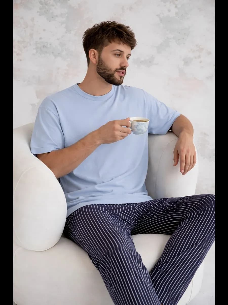 Пижама мужская со штанами и футболкой