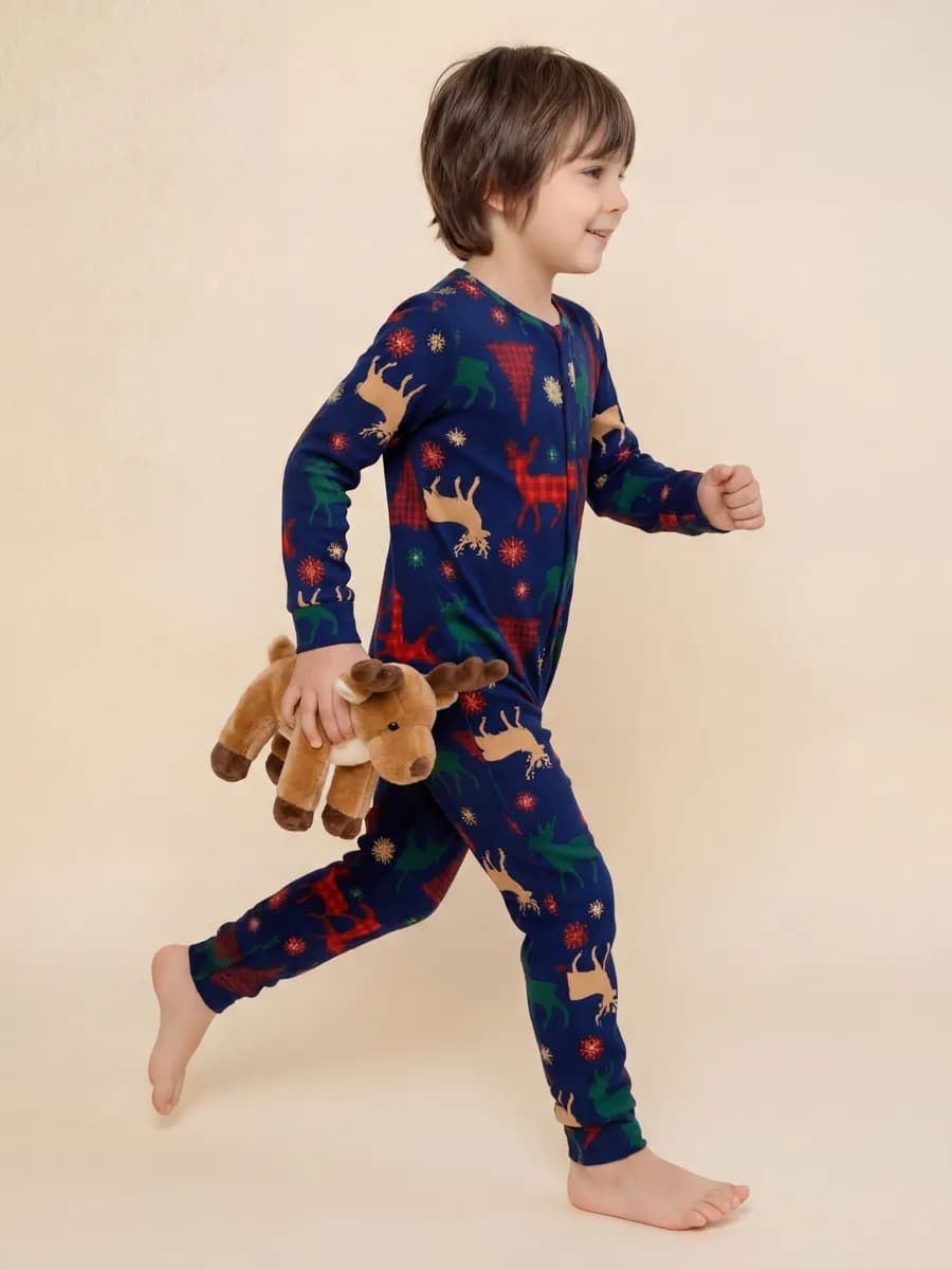 Детская пижама комбинезон новогодняя с оленями