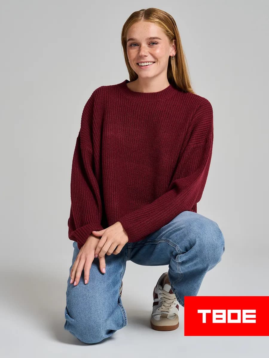 Джемпер вязаный оверсайз